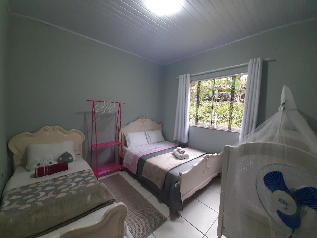 Casa Rosa Lumiar, Cachoeira Particular E Fazendinha Esterno foto