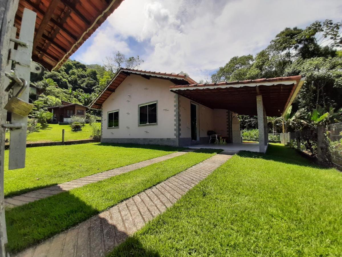 Casa Rosa Lumiar, Cachoeira Particular E Fazendinha Esterno foto