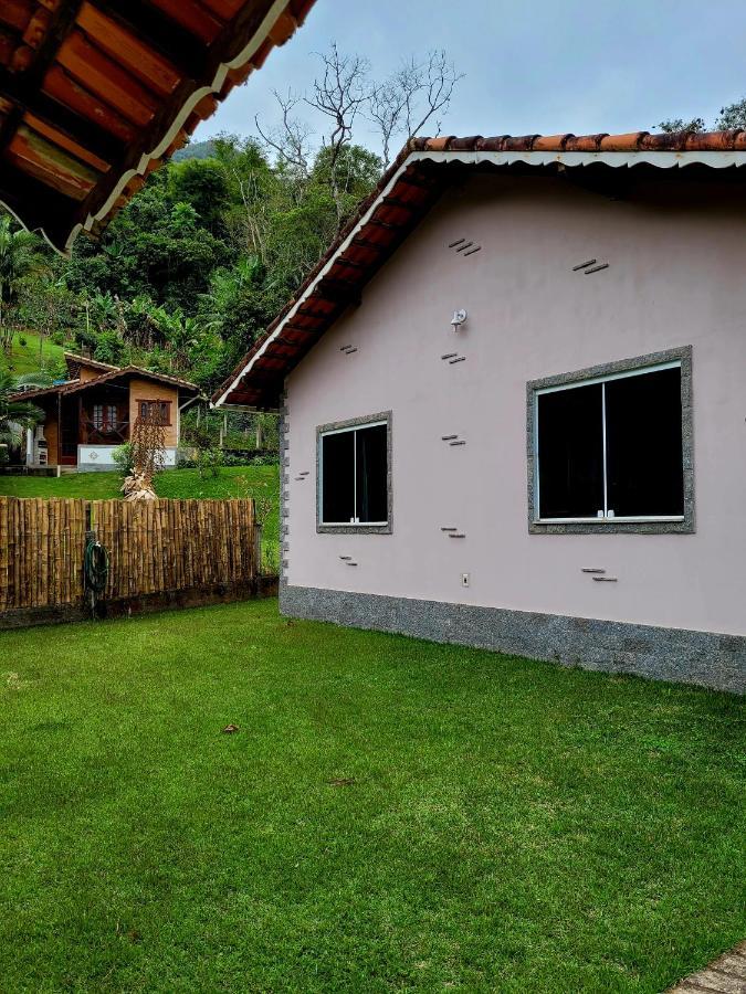 Casa Rosa Lumiar, Cachoeira Particular E Fazendinha Esterno foto